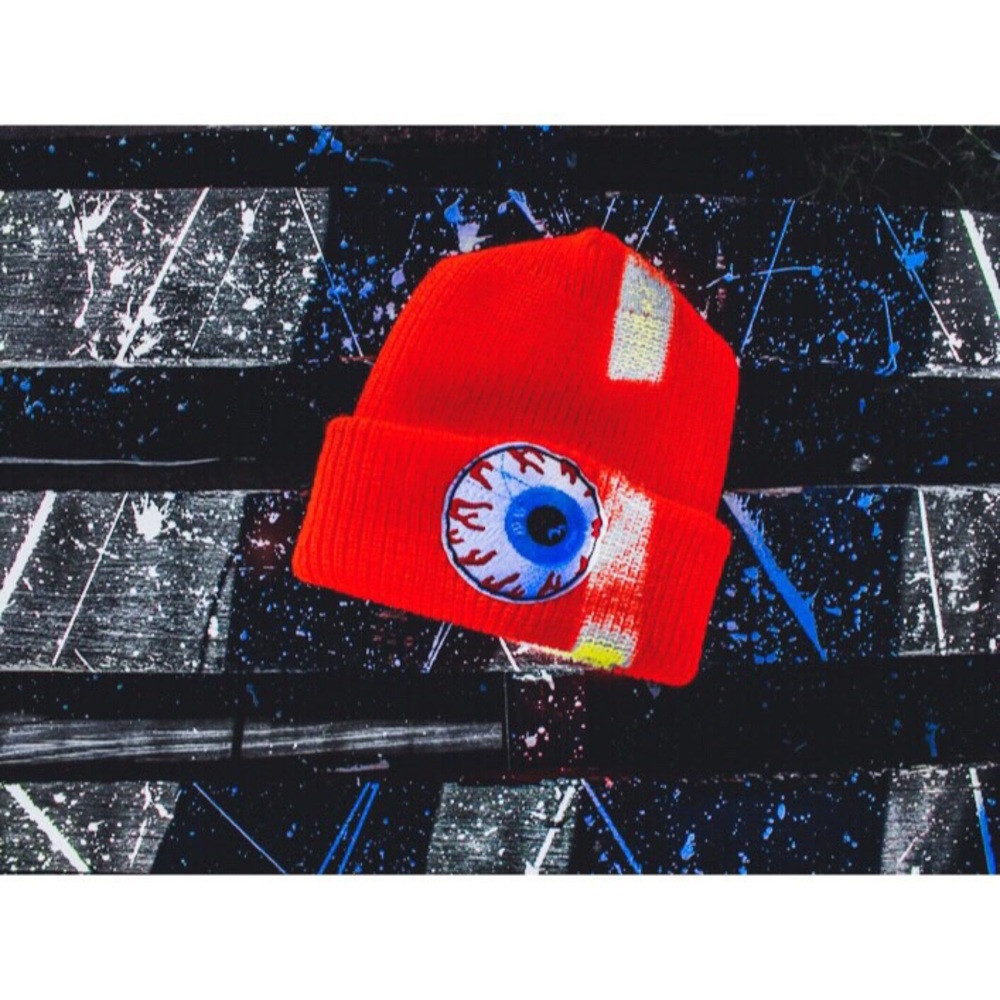 ADV. Eyeball Beanie